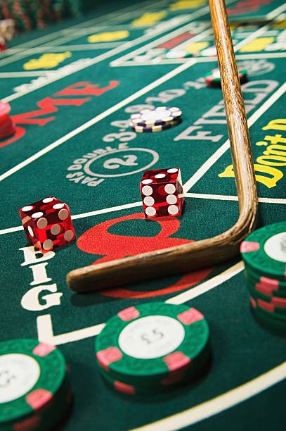 menara play slot games and live casino dashboard